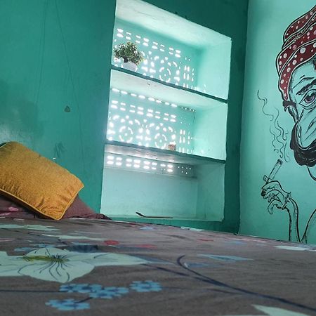 Anand Hostel بوشكار المظهر الخارجي الصورة
